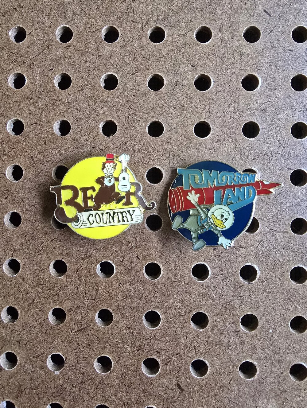 Lot #2 of 2 Vintage 1985 Disney Enamel Metal Pins: Tomorrow Land + Bear Country